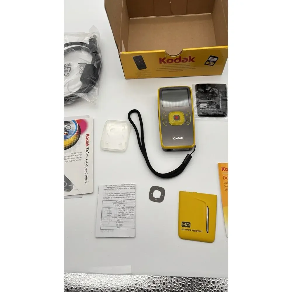 Kodak Zx1 HD Pocket Video Camera Yellow– Tested –Turns On W/ Accessories & Box
